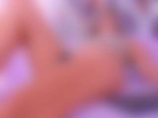 Sky Saenz's Live Sex Cam Show