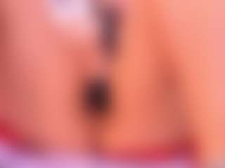 Live cam show with Sky Saenz - Flashing on Dare Cams