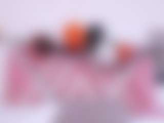 Sky Saenz's Live Sex Cam Show