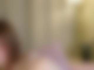 Live cam show with SkyNyxx - Moaning on Camsoda