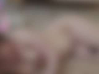 SkyNyxx's Live Sex Cam Show
