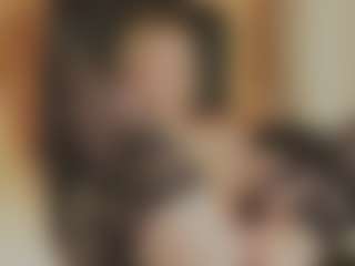 Live cam show with SkyNyxx - Petite on Camsoda