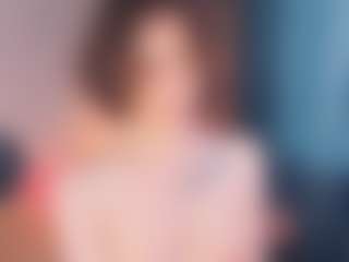 Live cam show with SunDeane - Facial on Free Soda