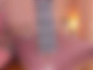 Live cam show with SunDeane - Facial on Camsoda