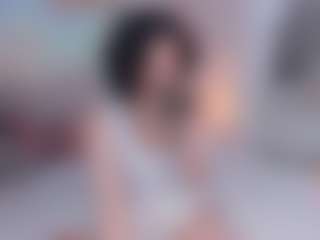 Live cam show with SunDeane - Facial on livesuperchat.net