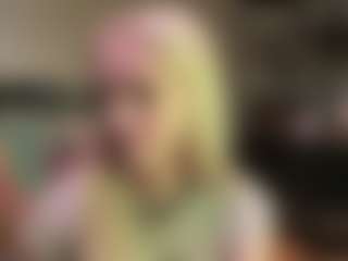 Live cam show with ToraMagid - Yoga on eurowanks.com