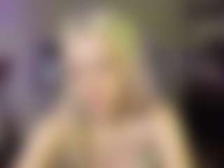 Live cam show with ToraMagid - Nipple Piercings on madthumbs