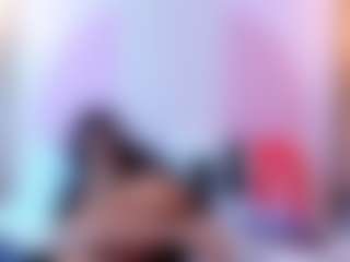Live cam show with Valkiria - Granny on liverealitysex.com