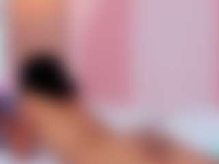 Live cam show with Valkiria - Granny Latina on livesuperchat.net | colombia