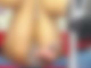 YESSYFOX's Live Sex Cam Show