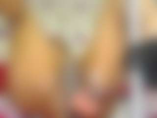 Live cam show with YESSYFOX - Interactivetoy Granny on Lustler