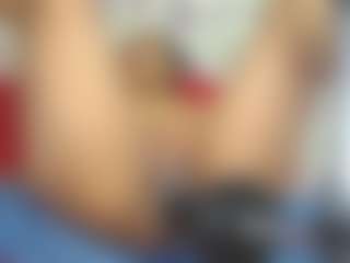 YESSYFOX's Live Sex Cam Show