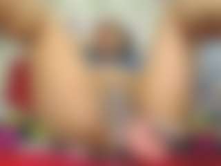 YESSYFOX's Live Sex Cam Show