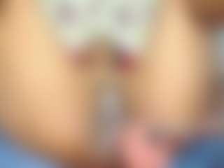 YESSYFOX's Live Sex Cam Show