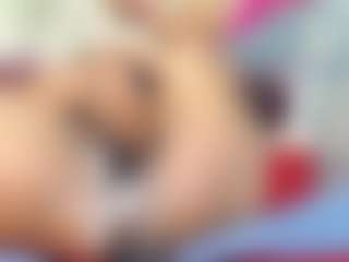 YESSYFOX's Live Sex Cam Show