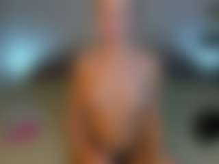 Live cam show with zabaava - Twerking on CamClone