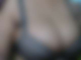 Live cam show with Ziyaaaadisa - Indian on eurowanks.com | india