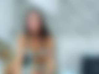 Adarha-low's Live Sex Cam Show