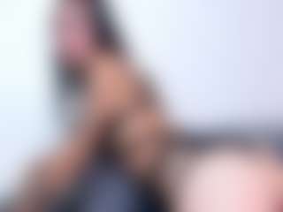 Adarha-low's Live Sex Cam Show