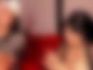 Live cam show with AgathaandAtenea - Butt Plug on alttransgirls
