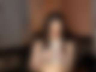 Live cam show with Zara - Oil on livesexfox.com