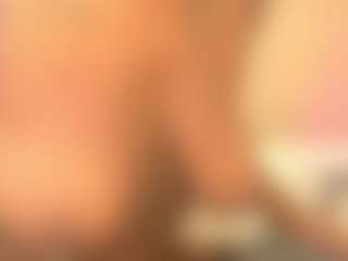 Live cam show with AnnyOsorioo - White on Camsoda | colombia