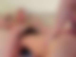 Live cam show with AveriRigby - Spanking on https://playwithruby.com