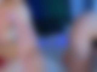 Live cam show with AveriRigby - Blonde Hair on CamwithHer