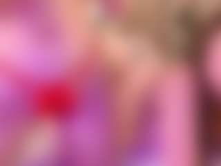Live cam show with AveriRigby - Cute on Gym Cam Girls