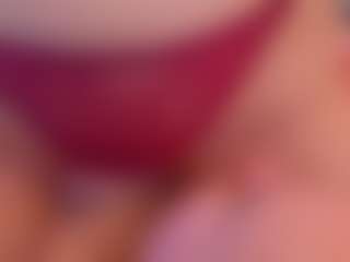 Live cam show with AveriRigby - Domination on Free Soda