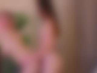 Live cam show with AveriRigby - Cuckold on xDating