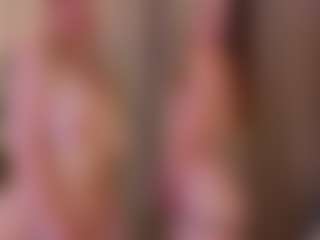 Live cam show with AveriRigby - Blonde Hair on LiveSexCams6