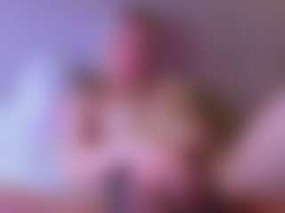 Live cam show with AveriRigby - Foot Fetish Blonde Hair on Soda Cam