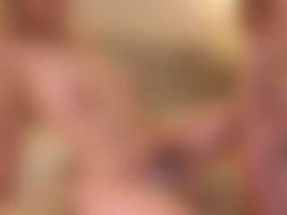 Live cam show with AveriRigby - Domination on Chatstar