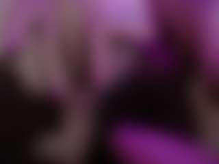 Briana's Live Sex Cam Show