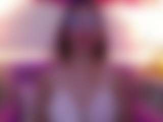 Show Live Sex Cam Briana
