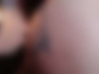 Briana's Live Sex Cam Show