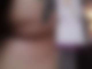 Briana's Live Sex Cam Show
