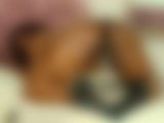 Live cam show with kassandraBrown - Tease Ebony on milfzrlive.com | colombia