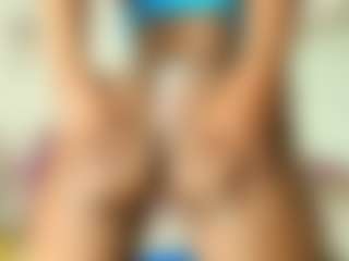 Live cam show with kassandraBrown - Athletic on madthumbs