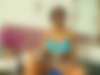 Live cam show with kassandraBrown - Striptease on xDating