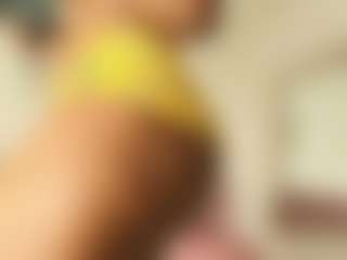 Live cam show with kassandraBrown - Twerk on Camsoda