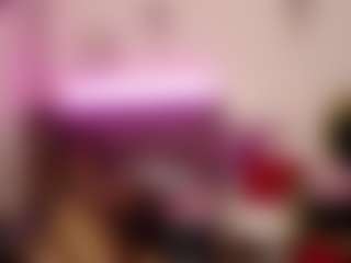 Live cam show with kassandraBrown - Facial Piercings on Hubzter Live