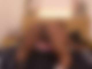 Live cam show with kassandraBrown - Striptease on slutload