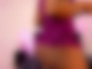 Live cam show with kassandraBrown - Ebony on Camsoda | colombia