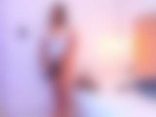 Katuff MILF webcam performer live streaming