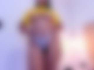 Live cam show with Katuff - Anal MILF on StripNow