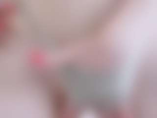 Live cam show with Chenier - Striptease on CamwithHer