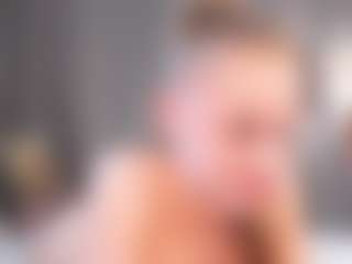 Live cam show with Chenier - Hairy Pussy on Sex Cam Show