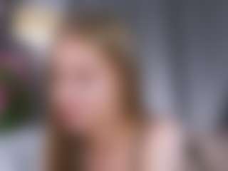 Live cam show with Chenier - Genital Piercings on AdultVida.com